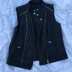 Casual vest faux leather